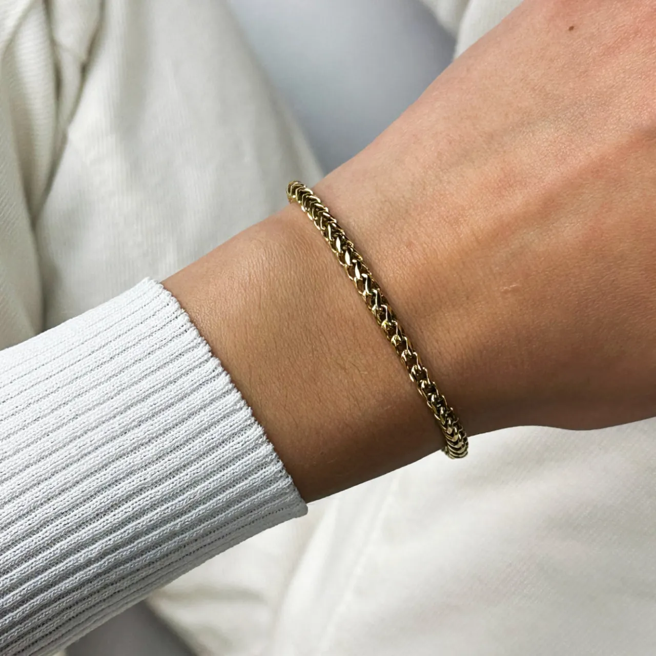 CLUSE Essentielle Cuban Chain Bracelet, Gold Colour