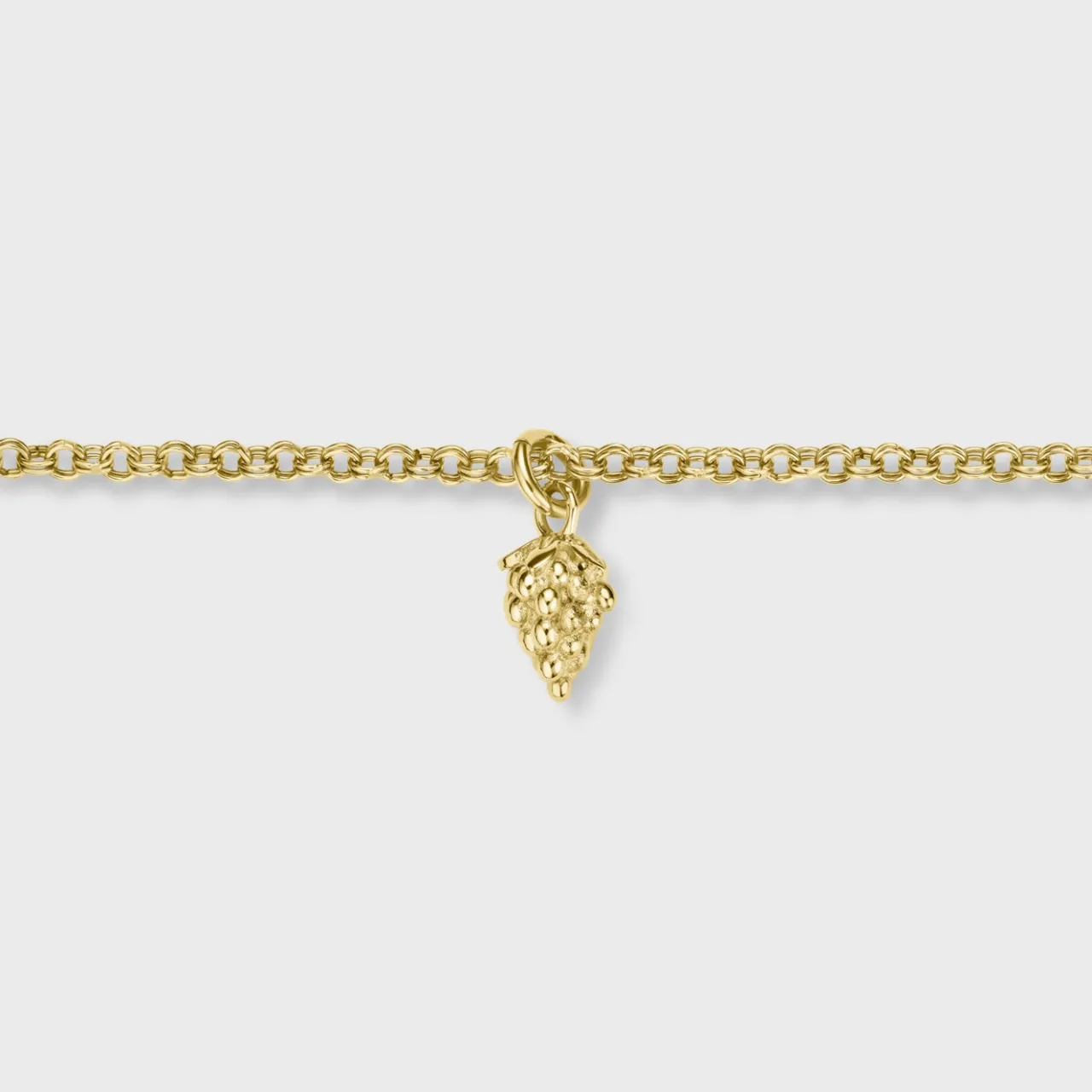 essentielle_grape_charm_necklace_gold_colour_2-1.webp CLUSE Essentielle Grape Charm Necklace, Gold Colour