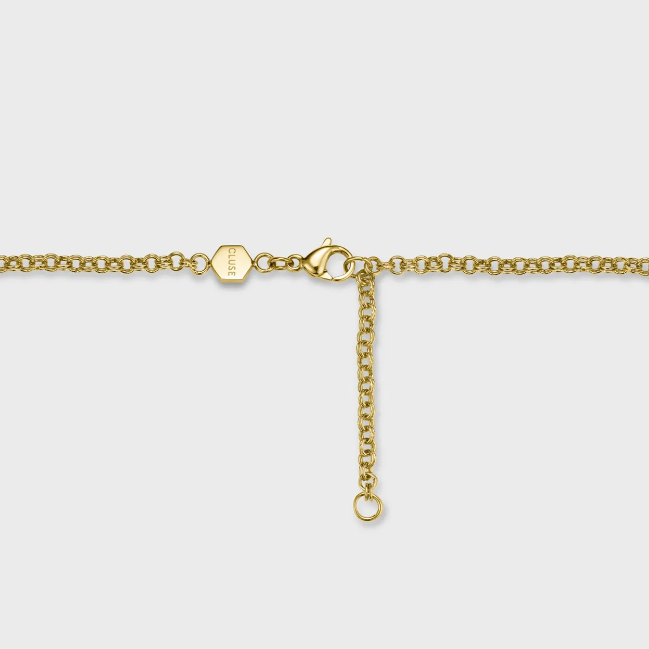 essentielle_grape_charm_necklace_gold_colour_3-1.webp CLUSE Essentielle Grape Charm Necklace, Gold Colour