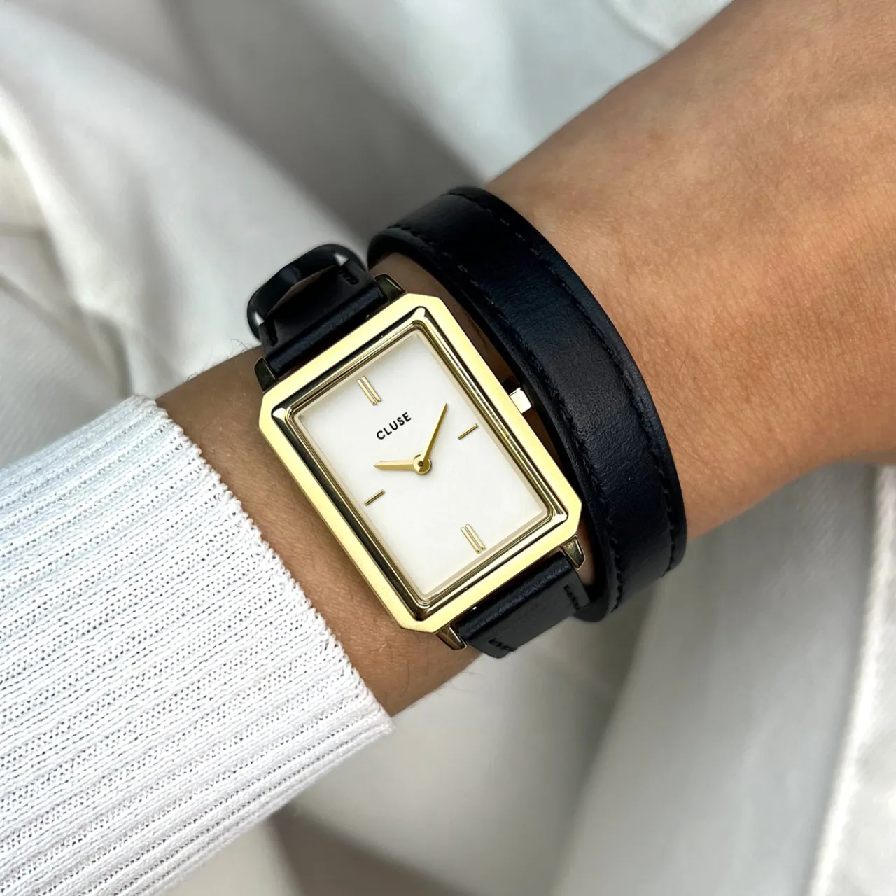 Femme CLUSE Fluette Watch Double Leather Black, Gold Colour