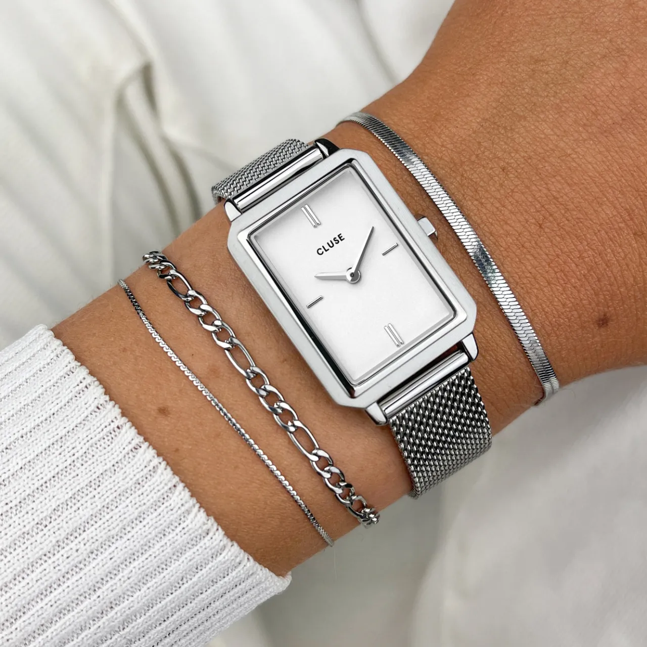 Femme CLUSE Fluette Watch Mesh White, Silver Colour