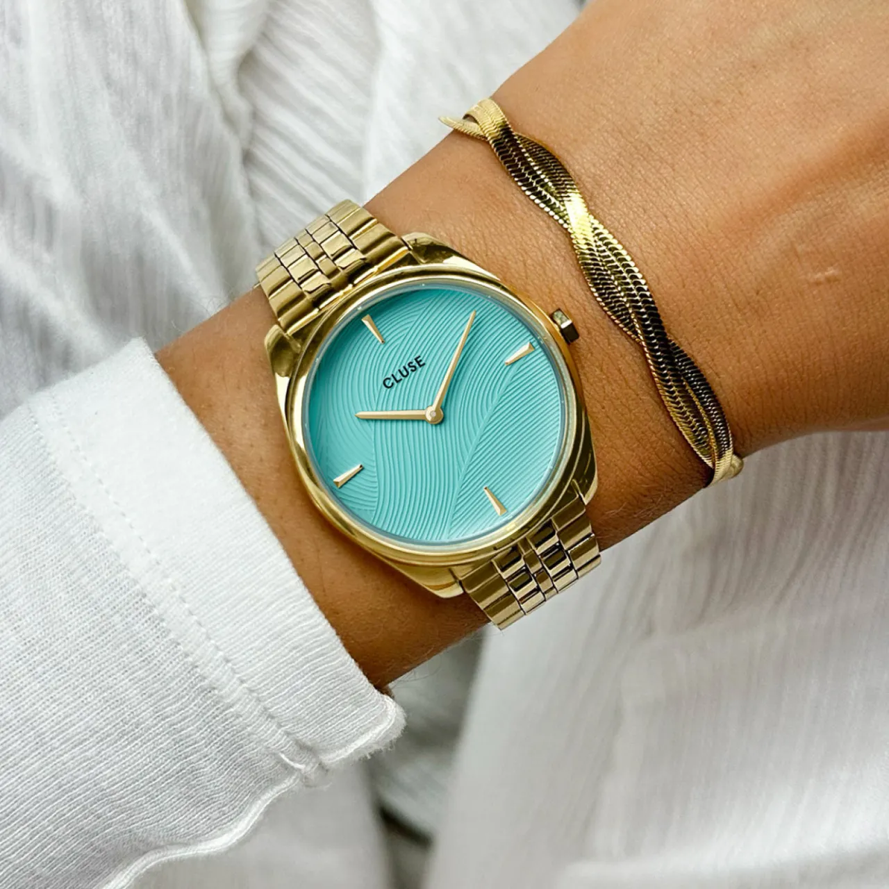 Femme CLUSE Féroce Petite Watch Steel, Leaf Texture Pool Blue, Gold Colour