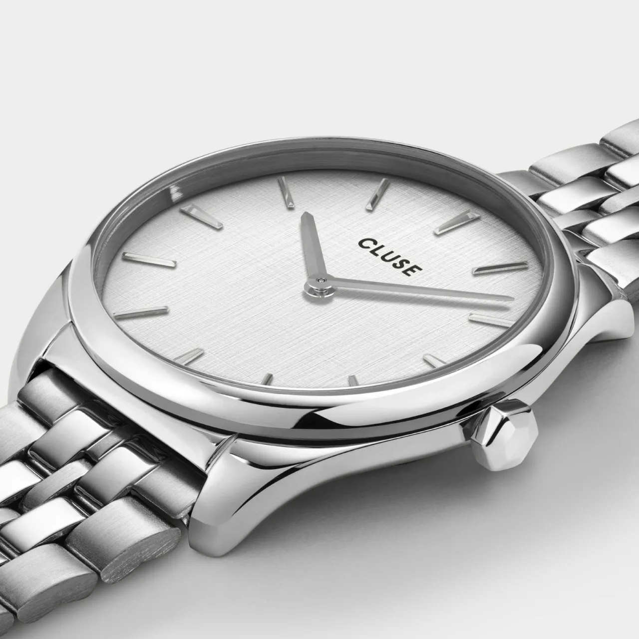 froce_petite_watch_steel_silver_linen_silver_colour_2-1.webp Femme CLUSE Féroce Petite Watch Steel, Silver Linen, Silver Colour