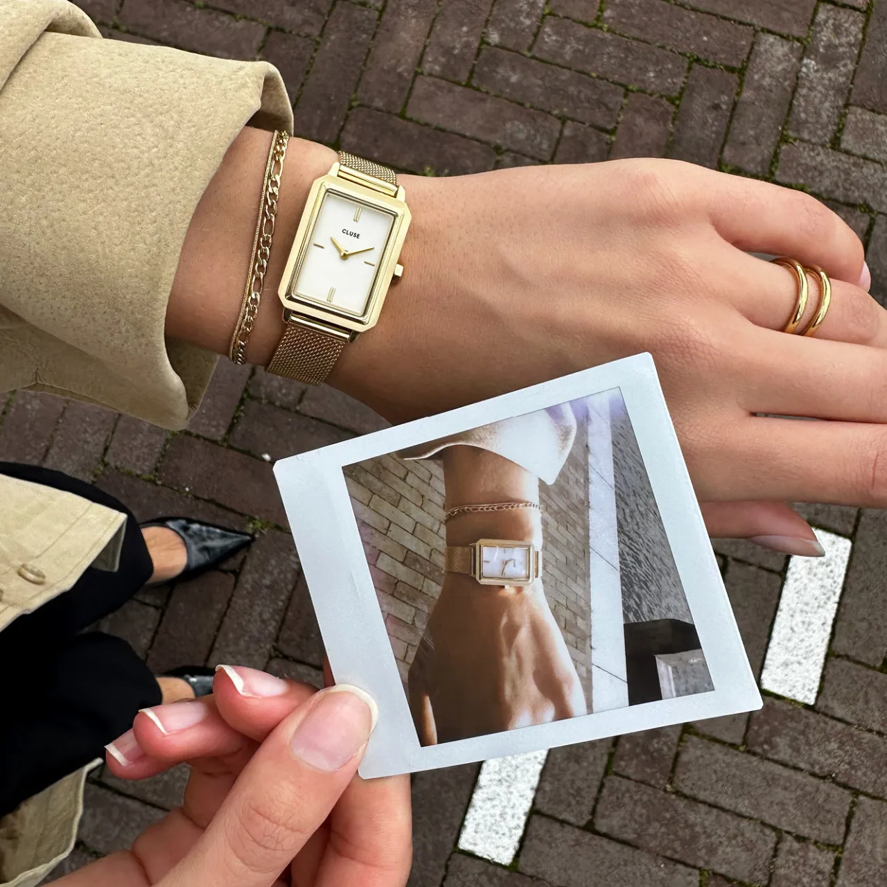 Femme CLUSE Gift Box Fluette Mesh White Watch and Double Chain Bracelet, Gold Colour