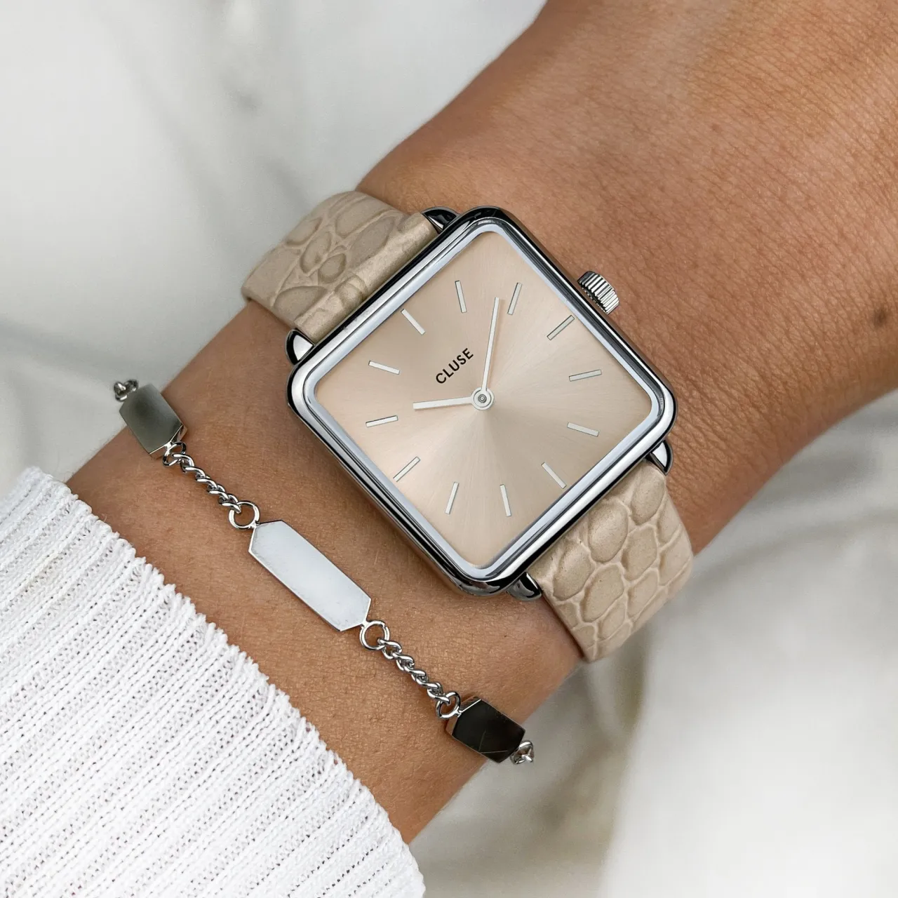 Femme CLUSE Gift Box La Tétragone Watch and Bracelet Silver Colour