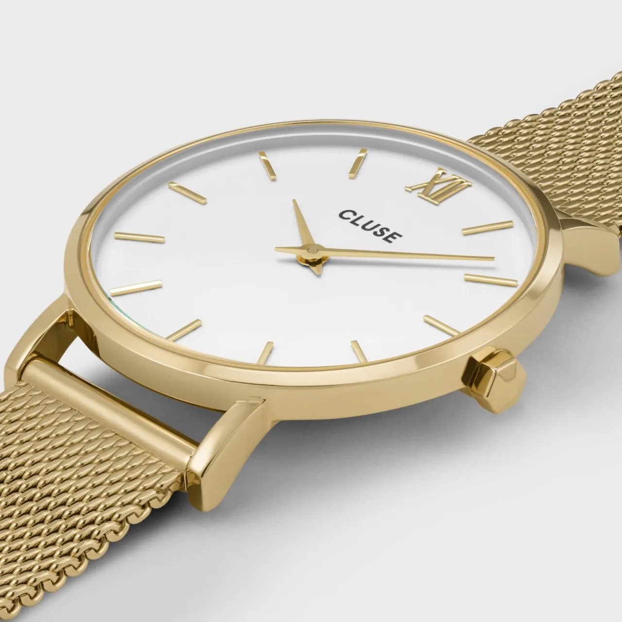 gift_box_minuit_watch_mesh__grey_leather_strap_gold_colour_3-1.webp Femme CLUSE Gift Box Minuit Watch Mesh & Grey Leather Strap, Gold Colour