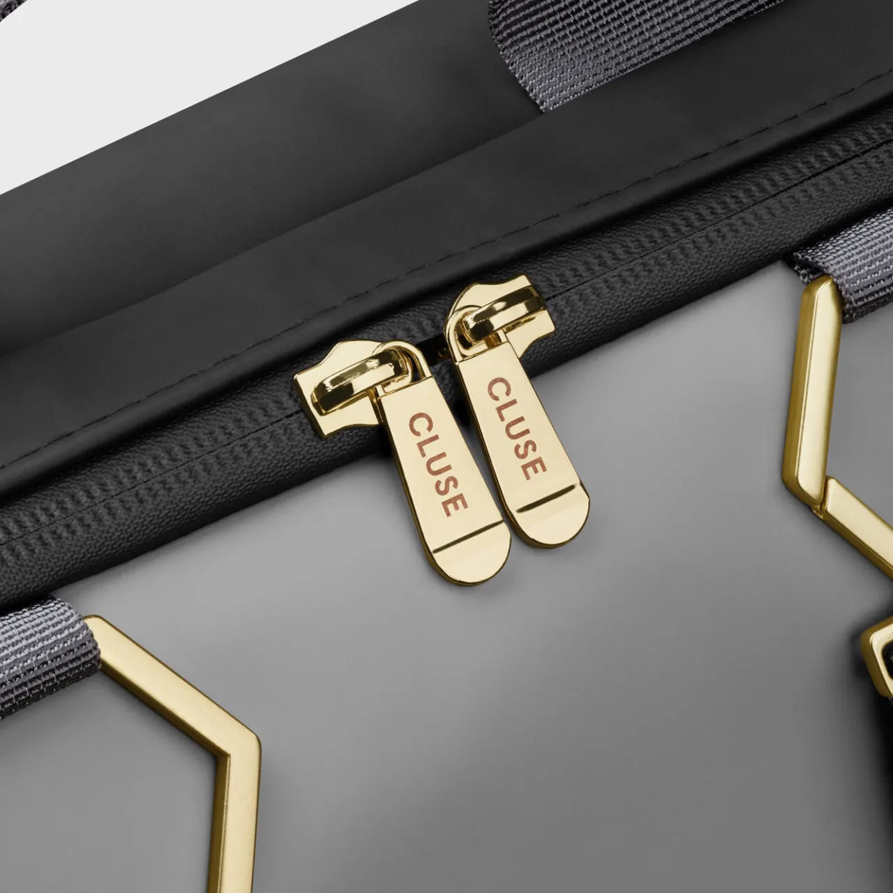 le_rversible_backpack_black_grey_gold_colour_8-1.webp CLUSE Le Réversible Backpack, Black Grey, Gold Colour