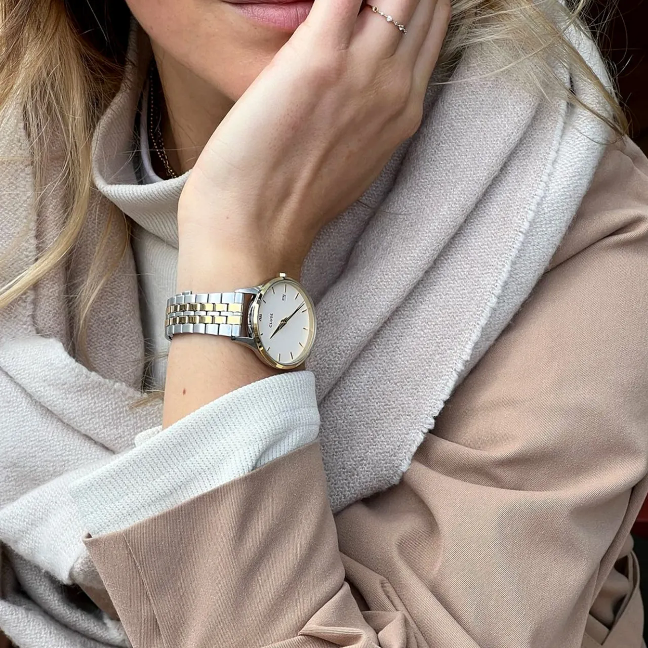 Femme CLUSE Minuit Date Watch Steel, Coconut Milk, Bicolor