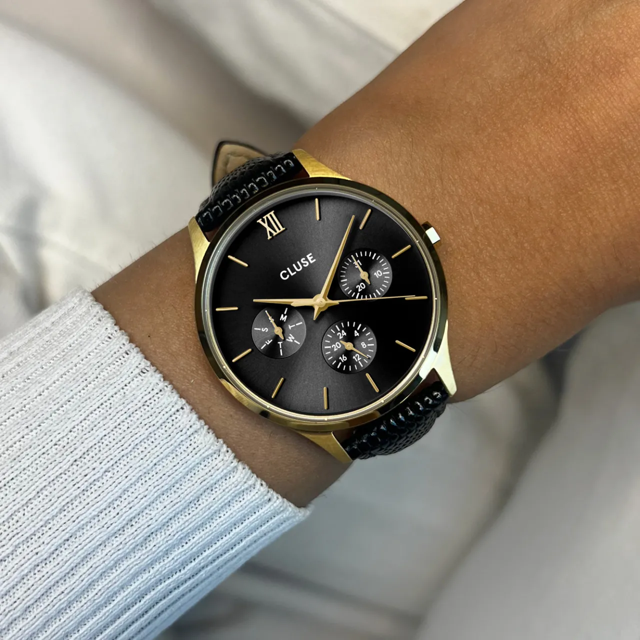 Femme CLUSE Minuit Multifunction Black Watch Leather, Black Lizard, Gold Colour