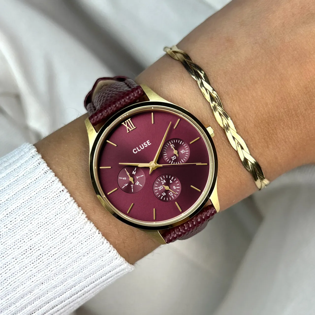 Femme CLUSE Minuit Multifunction Watch Leather, Dark Cherry Lizard, Gold Colour
