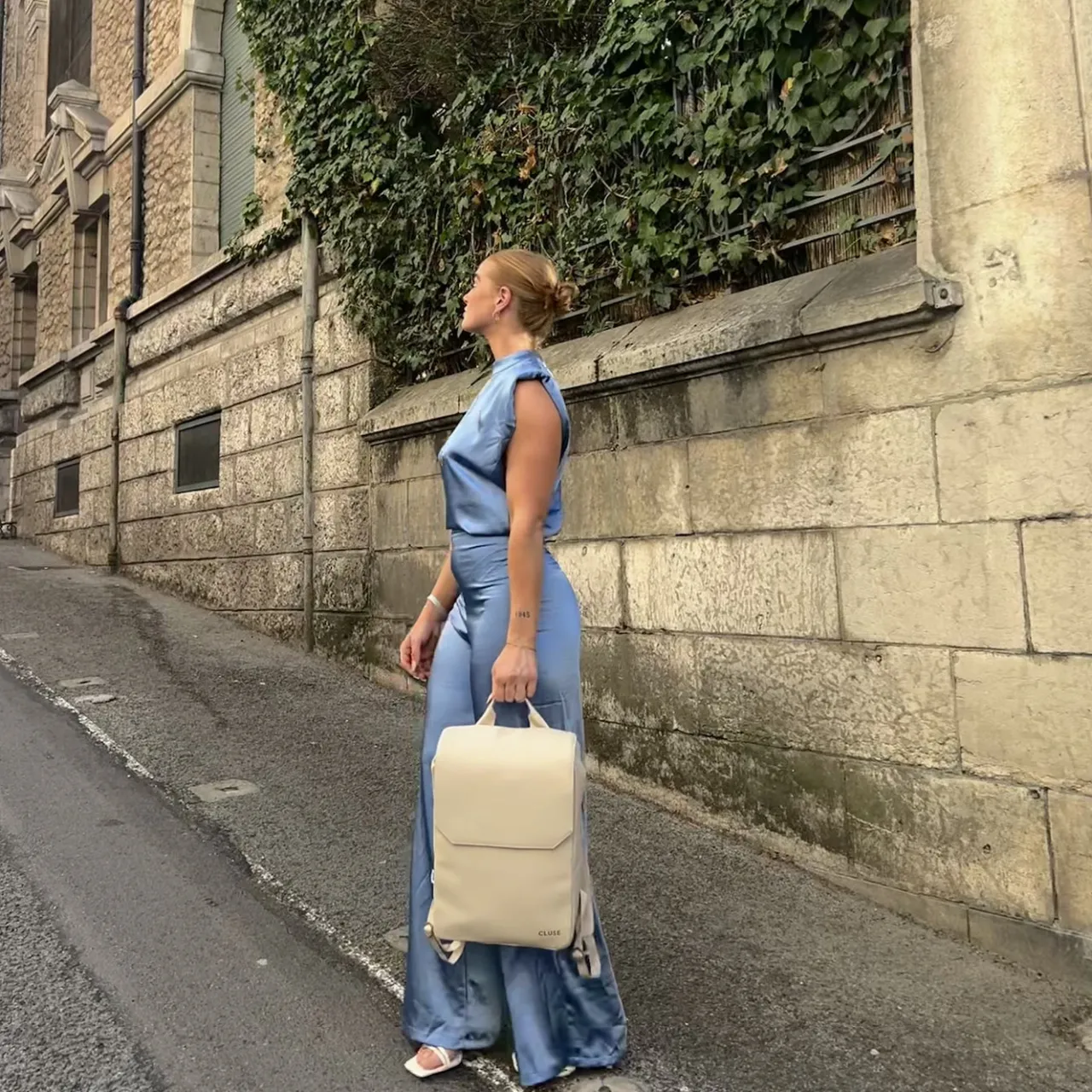 nuite_backpack_beige_gold_colour_6-1.webp CLUSE Nuitée Backpack, Beige, Gold Colour