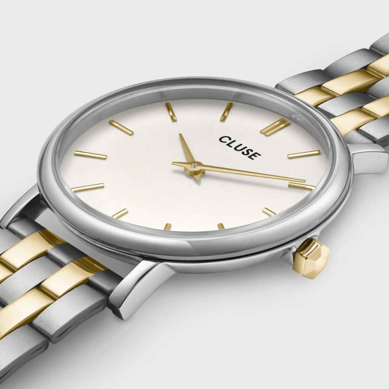 pavane_petite__steel_watch_coconut_milk_bicolour_2-1.webp Femme CLUSE Pavane Petite 2.0 Steel Watch Coconut Milk, Bicolour