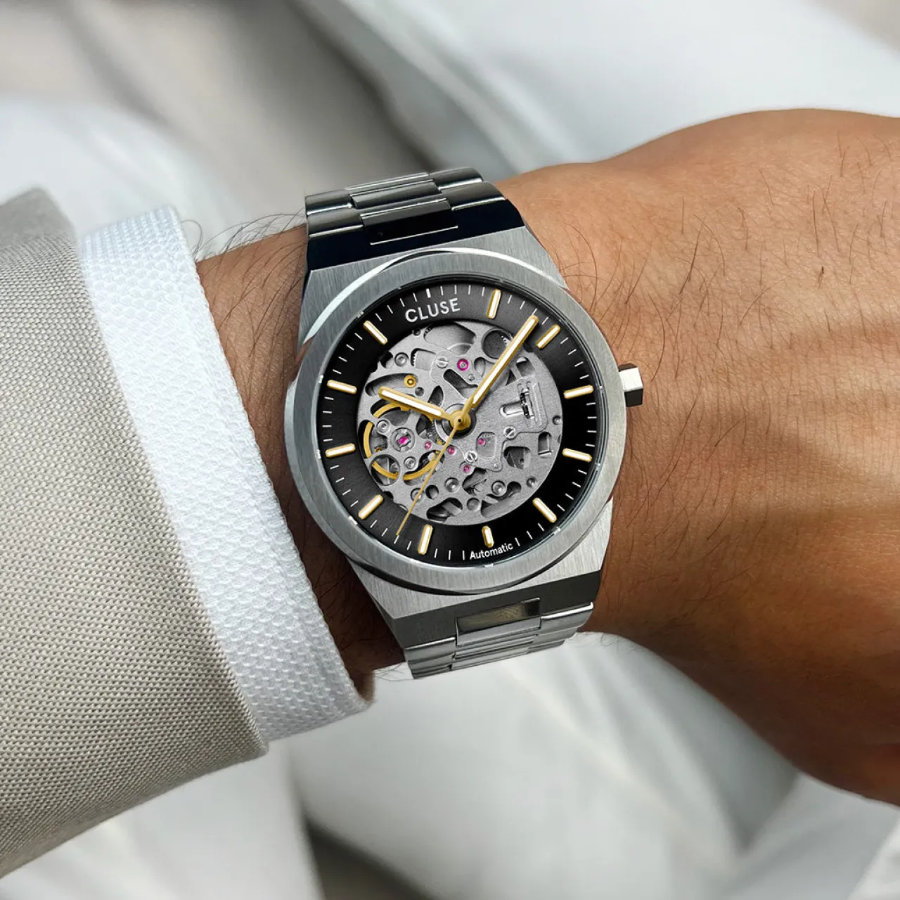 Femme CLUSE Vigoureux Steel Automatic Watch, Black, Silver Colour