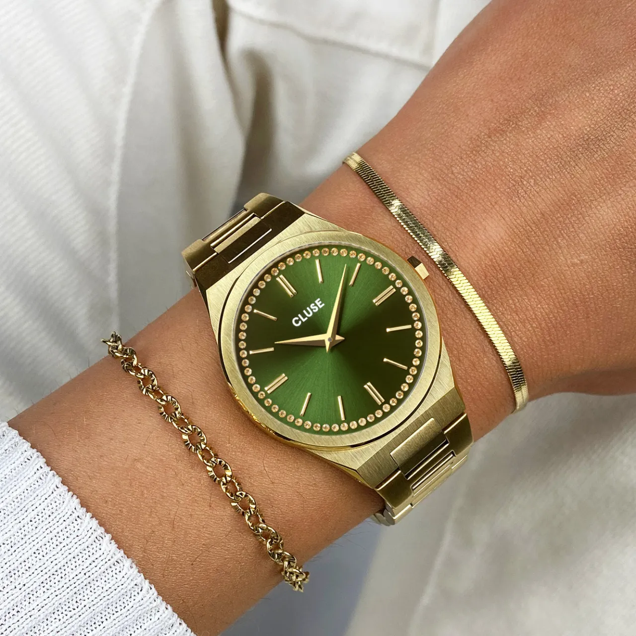 Femme CLUSE Vigoureux Watch Steel, Green Stones, Gold Colour